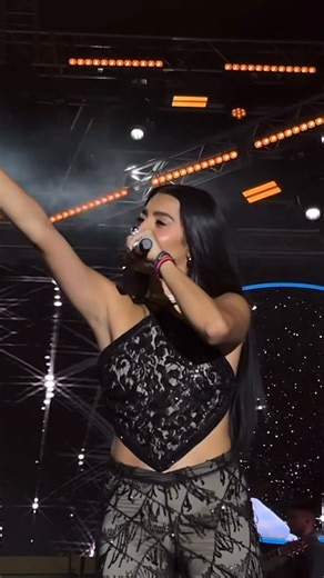 Greek singers🇬🇷🇨🇾 on Instagram: "#anastasia #greeksinger #live #2025 #thessaloniki"