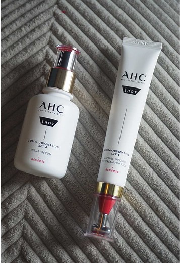 Say hello to lifted, glowing skin with AHC Pro-Shot Colla-Juvenation Lift 4 ✨ This 2-step routine is powered by 4D Skin Renewal Technology, inspired by Ulthera Procedure, giving you 2X lifting power ! 💆‍♀️ In just 7 days, my skin feels firmer, smoother & more radiant—trust me, you’ll want to try this! 😍 💖 Want to experience the transformation firsthand? Join the Exclusive AHC Pro Shot Time Reverse Pop-Up Store and unlock the secrets to time-reversing beauty! 📍 Sunway Pyramid, LG1 - The Oasis