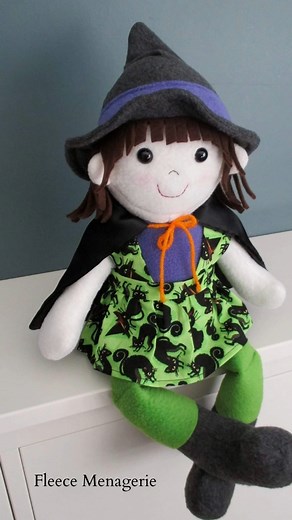 Some Whitney Witch inspiration to start your week ! Link to pattern: https://www.funkyfriendsfactory.com/whitney-witch-halloween-cloth-doll-instant-download #whitneywitch #funkyfriendsfactory #funkyfriendsfactorypattern #halloween #halloweentoy #halloweenpattern #halloweendecorations #halloweendecor #fall #falldecors2023 | Funky Friends Factory
