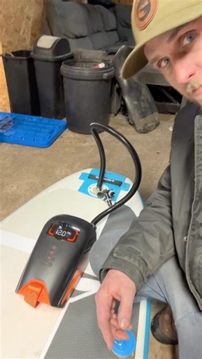 The best stand up paddle board pump ‪@outdoormasterUS‬