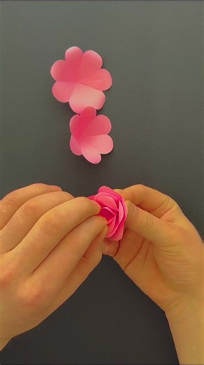Beautiful Paper Flower Making | Easy DIY Paper Craft 🌸 Learn how to make a beautiful paper flower step by step. Simple, creative and relaxing paper craft. Watch the full video and try it yourself. 🌸 #shorts #papercraft #paperflower #diy #handmade YouTube Tags: paper flower making, diy paper flower, handmade paper flower, paper craft ideas, easy paper flower, paper flower tutorial, diy crafts, handmade crafts, creative craft ideas, paper art, flower craft, simple paper flower, viral shorts craf