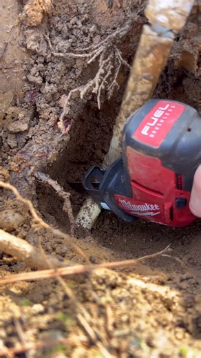 Evan • Motherflushers Sacramento on Instagram: "my mom came by and ran over this pipe. we’re still not sure why, but luckily she was able to play with the kids while i fixed it up. love u mom"