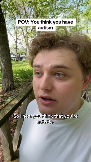 Aaron Edward (@aaron___edward)’s video of toothbrush
