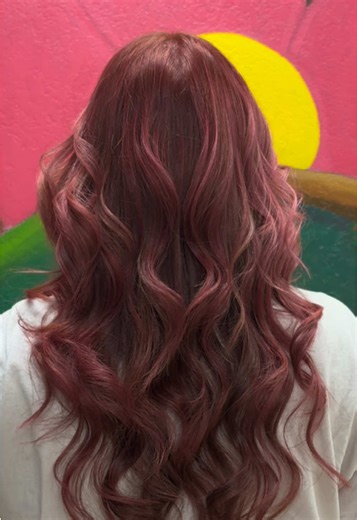 For this look all I had to do was apply her base color and then my “strawberry jam” formula on top! 🍓✨ @harls 👑 @Pulp Riot Hair @Matrix @Schwarzkopf Professional @Maria Nila @Joico Hair Care @Verb Products #pulpriot #pinkhair #azhairstylist #althairstylist #rosegoldhair