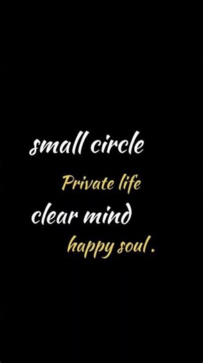 Small circle 🔵, private life 🔒, clear mind 🧠✨• Less people 👥, more peace 🕊️⚡#motivation #reality