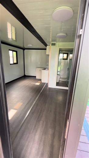 Innovative Expandable Container Units for Versatile Spaces