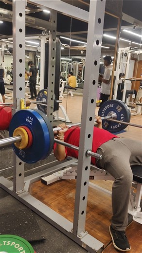 Pin Press Bench: Hitting 107.5kg x2 Reps | Strength Training PR💪💪#gym#fitness#knowledge#shorts#viral