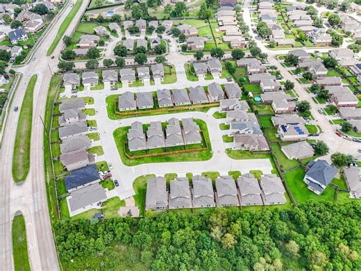 2815 Bowlin Leaf Ln, Houston, TX 77014 - Echo Leaf Gated Subdivision | LoopNet