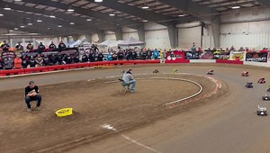 Grant Ryals rolls them out for the Outlaw Sprint 1/2 B final to bump to the A-Feature. Dustin Malicoat and Max Flurer make this one of the toughest races of the weekend, just to jump to the big show. | JConcepts Inc