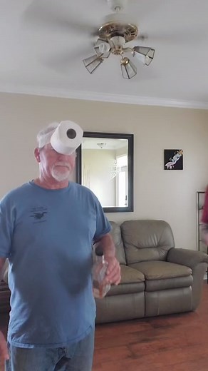 MINION MONDAY🤣🤣 #minions #babababa #bananna #movie #heyho #oldcouple | Saint Alfredo