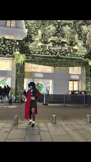 I’m in Paris, don’t you worry about me. 🇫🇷 ✨ #paris #fyp #travel #privatejetflightattendant #fypシ