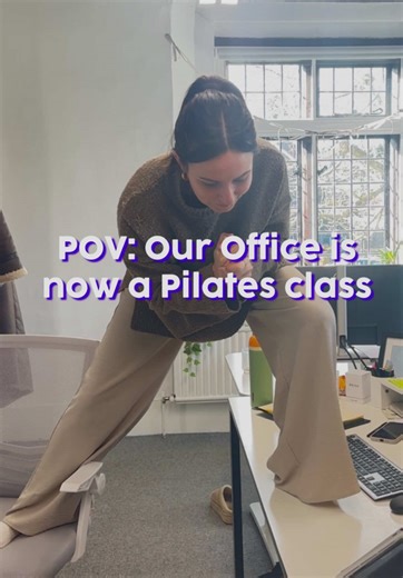 Hot girl summer is on its way… So Pilates in the office it is🤭💅 #pilates #officelife #hotgirlsummer #humor