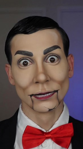 Maquillaje de Slappy, la marioneta de Escalofríos en Disney Latinoamérica