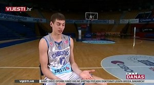 [RTL Video] Rijetka svijetla priča hrvatske košarke: 16-godišnji Roko Prkačin krenuo je očevim stopama