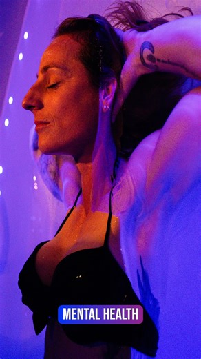 ✨ Your mind wasn’t meant to be “on” all the time. ✨ Floatation therapy gives your nervous system what it’s been craving. Deep, uninterrupted calm. 🌊 Floating effortlessly in body-temperature, mineral-rich water 💭 Just space for your mind to finally exhale. By removing external stimulation, your brain slips into a meditative state that: ✔️ Lowers cortisol (the stress hormone) ✔️ Reduces anxiety & mental fatigue ✔️ Improves mood, focus & emotional balance Research shows floatation therapy can be