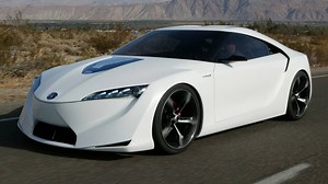 こんなコンセプトカーもあった。86、スープラの祖先にあたる「トヨタFT-HSコンセプト」