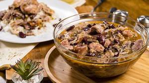 New Orleans Red Beans and Rice Recipe (With Ham Hocks & Sausages)