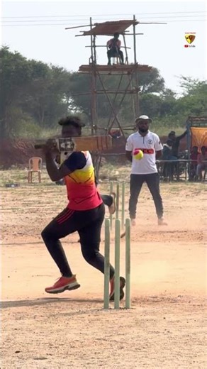 Tamilnadu's Left Arm Mitchell Johnson 💥⚡ Dindigul Mayakannan Express Pace #Shorts #Cricket