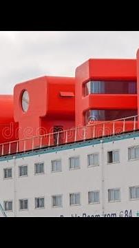 A quirky hotel tour - BOTEL Amsterdam #design #travel #vacation