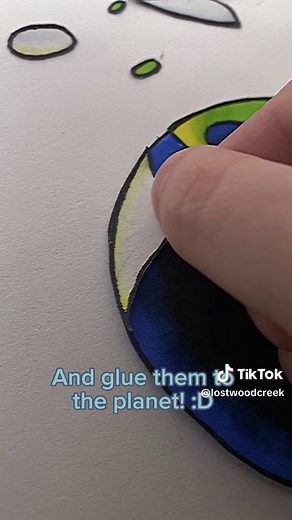 Colorful Planets Room Decor: DIY Paper Crafts Idea