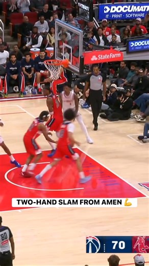 263K views · 2.2K reactions | Amen Thompson rises up and delivers the HUGE TWO-HAND SLAM! 勞 Q3 | WAS-HOU • LIVE on NBA League Pass Tap to Watch ➡️ https://www.nba.com/how-to-watch-game-redirect/0022500218?partnerRef=NBA&platform=Facebook&surface=Post | NBA | Facebook