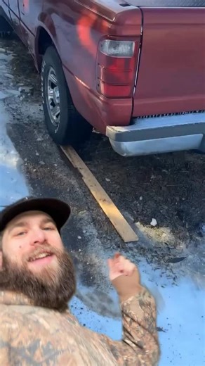 Tyler Wesley on Instagram: "Tire traction explained #jeeplife #offroad #jeepwrangler #4x4 #cars car ford offroading shorts"