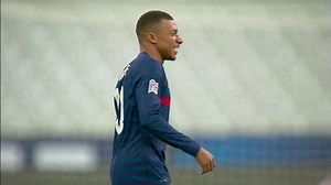 🏟️ 🏆Europa se pregătește de Campionatul European, iar amicalele zilei sunt LIVE pe Prima Sport și PrimaPlay.ro! 📲 ⚽ 21:45 - Amical - Slovacia - Țara Galilor - Prima Sport 3 ⚽ 21:45 - Amical - Italia - Bosnia&Herțegovina - Prima Sport 1 ⚽ 22:15 - Amical - Franța - Canada - Prima Sport 2 #PrimaPlay #PrimaSport #LiveOnline | Prima Sport