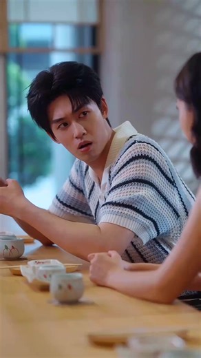 🎯 WATCH MORE 👉https://short.inbeidou.ai/link/dramabox/app/1Hz8CSt0/12 Crave Me, Command Me EP05 🌟 Continue the story here👉🏻 📲 Find the full series on the "DramaBox"app🔍 Look up "gkf73", to enjoy every episode✨! #drama #shortsdrama #shortfilm #Series #Shortfilms #ShortDrama #ShortSeries | Mia Drama Clips