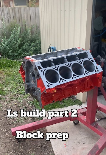 LS1 Engine Rebuild Part 2: Cleaning and Painting the Block