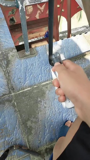 Spray Painting a Rusty Railing: DIY Home Upgrade