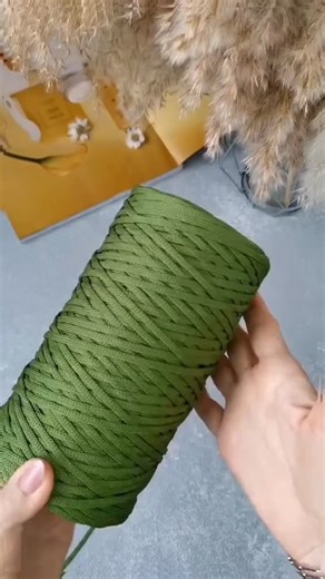 No necesitas ser un expert@ para tener éxito en tu negocio de Bolsos en Trapillo o Crochet 🧶 Con mi método online te doy el paso a paso sin complicaciones y de manera Fácil y Práctica ❤️‍🔥🤩 Comenta y haz Clic en el Link del perfil para darte toda la información ❤️ #crochet #tejidoamano #bolsoshechosamano #trapillocrochet #manualidades #puntadas #amigurumi #tejer #patron #bolsosacrochet #bolsosatrapillo #trapillo #mujejeresemprendedoras | Manualidades En Trapillo