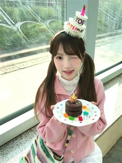 存一些生日拍照姿势🎂 #拍照技巧 #甜妹 #生日快乐 #女生拍照姿势