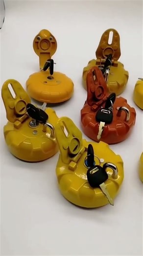 Install an anti-theft fuel tank cap on the excavator...