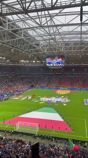 Il Canto degli Italiani: Italians Singing National Anthem At EURO 2024 #euro2024 #italia #shorts