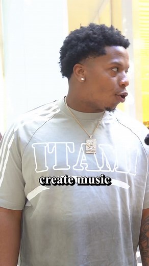 @brayden.zaroff on Instagram: "Famous Rapper Gunna Signed Artist CasperBluff Speaks On Why He Decided To Ultimately Sign To Gunnas Label @casperblufff #rap #business #mentor #entrepreneurship #money #finance #financialfreedom #wealth #lifestyle"