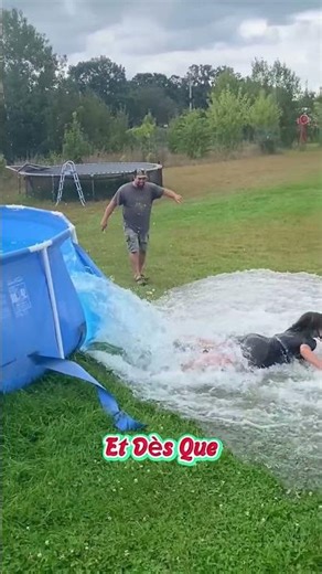 Amusements à la piscine 💦😄