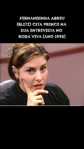 Fernanda Abreu no Roda Viva em 1995 falando sobre Prince. Ela é das nossas. ☔️ Inclusive tem várias referências a ele na carreira. Tipo o figurino do clipe de ‘Jack Soul Brasileiro’ inspirado em My Name is Prince, vários samples (principalmente do álbum Batman) no SLA Radical e uma versão recente de Você Pra Mim com sample de Breakfast Can Wait. #mpb #blitz #fernandaabreu #anos90 #rodaviva #influencer #arquivosprince #palco #groove #carioca #michaeljackson #madonna