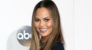 Chrissy Teigen responds to critics over American Music Awards dress | WHO