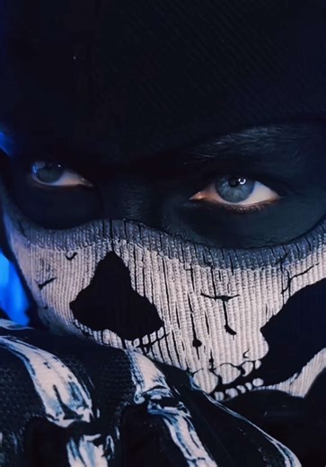 Reflections on Clarity and Structure in Darkness