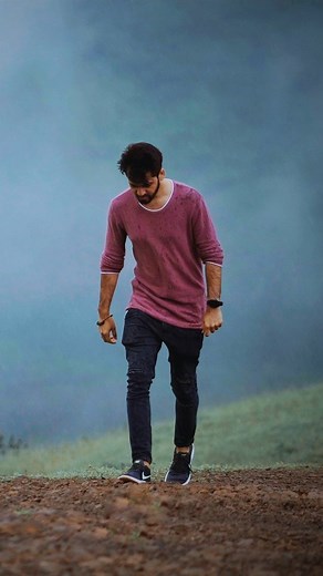 Ankit Bhatia on Instagram: "Bohot dur jana padta hai bss yeh jaane ke liye, ke kareeb kon hai🙌 . #instareels #emotions #feelitreelit #inspiration . If you want to learn voice over reels making. Join my feels course. Link in bio"