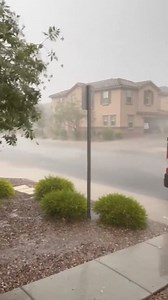 It was round 2 of powerful monsoon storms in the Valley. People in Mesa, Chandler, Gilbert and Apache Junction got soaked as thunderstorms rolled through. 📸: Wes Napier 📍: Higley and Brown | ABC15 Arizona
