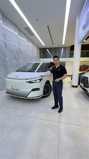 🚘 2025 New Version Xpeng X9 Max Option Range 740km 💰6xxxx ជាង​ ✅ ជម្រេីសមាន​ កៅអី តូច&ធំ​ | ពណ៌​ក្រៅ : ស / ខ្មៅ​ / ប្រផេះ 📞​ សម្រាប់​ព័ត៌មាន​បន្ថែម​ និងតម្លៃពិសេស ៖ Cellcard : 017 555 339 Smart : 070 555 037 📲 Telegram: t.me/Chhayhour_FCA #XpengX9 #xpeng #x9 #firstclassauto | First Class Auto - Chhayhour