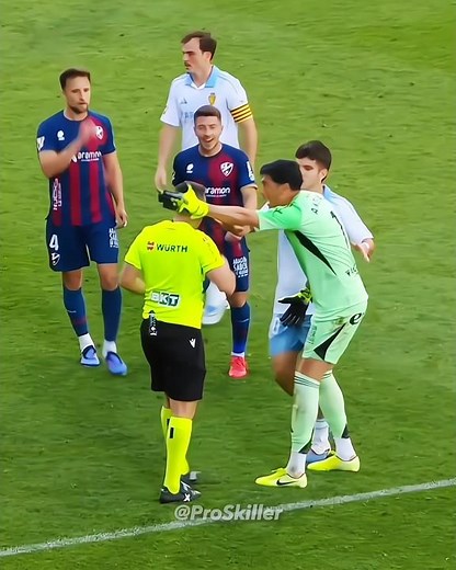 Absolute Chaos in LaLiga 2 😱🤯