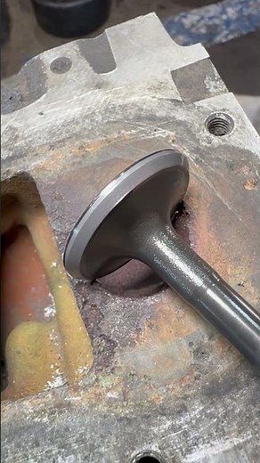 Perfect Valve Lapping Result! 🔧✨ #automobile #engineblock #mechanic