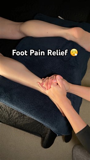 ASMR Foot & Heel Pain Relief: Simple Techniques You Can Do 🦶#shorts
