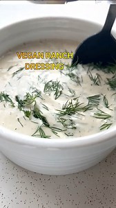 Are you as addicted to ranch dressing as I am? I am an expert on creating oil-free dressings, just sayin 😉 And this vegan Ranch dressing you absolutely need in your life! Over seventy 5 star ⭐️ reviews can’t be wrong!! | The Vegan 8