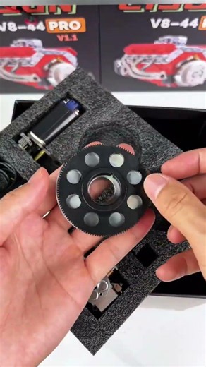 Chevrolet Engine Model DIY Kit. #motor#engineering #v8 #diy #desktopengine
