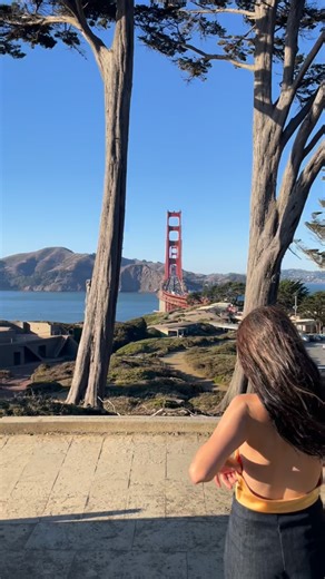 Mimi Li on Instagram: "Comment “Guide” and I will send you all the info to earn in the online space with high income skills and digital products. It’s one of the most beginner friendly online business models there is. All you need is: The internet 🛜 A phone 📲 A laptop 💻 Access to DWA, an entire step by step program to teach how to make money with digital products These digital products, typically courses, come with master resell rights, so you can resell them for 100% profit! These courses ar