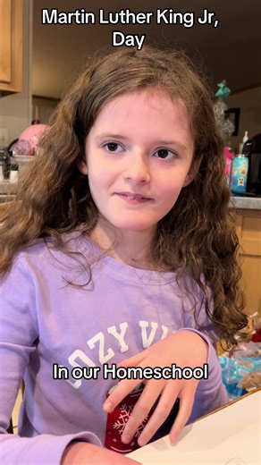 #TikTokCreatorSearchInsightsIncentive #fyp #foryoupage #martinlutherking #homeschool History & standing up for what’s right is always important to teach!