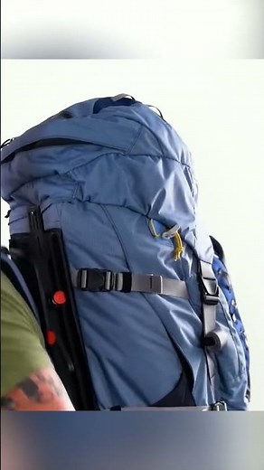 This backpack reduces the felt weight by up to 87%